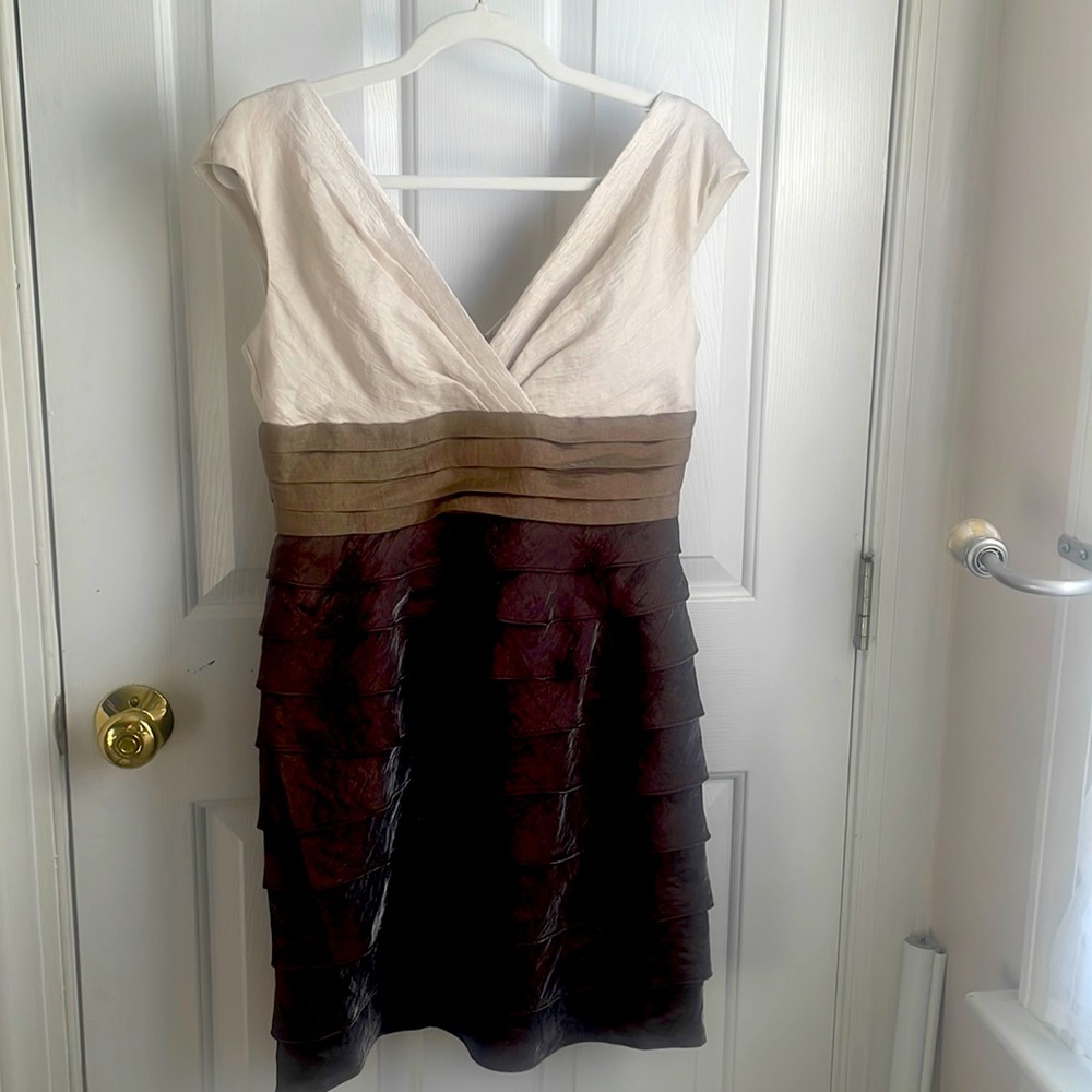 Tiered London Times Dress size 8P